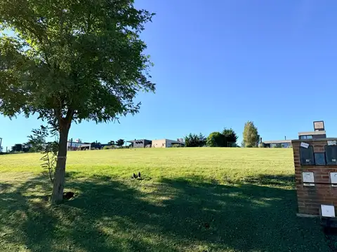 Terreno en Venta en Barrancas De San Benito, Barrio Chapadmalal
