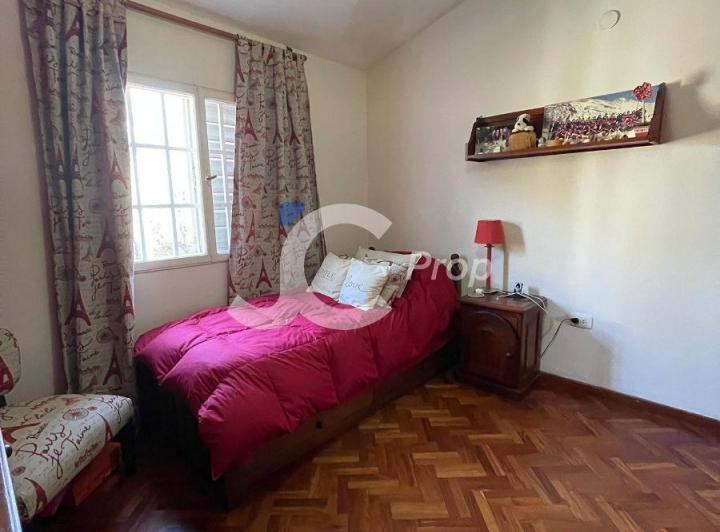 Casa · 164m² · 5 Ambientes · 1 Cochera