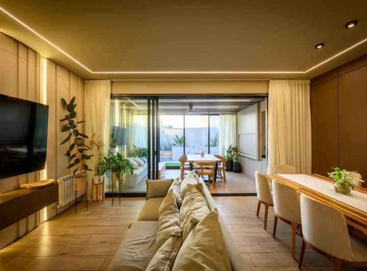 Casa · 260m² · 4 Ambientes · 2 Cocheras