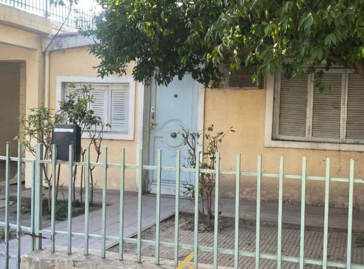 Casa · 160m² · 2 Ambientes · 1 Cochera