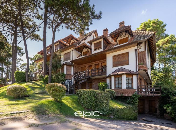 Departamento · 67m² · 4 Ambientes · 1 Cochera