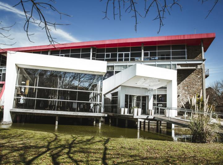 Bodega-Galpón · 8800m²