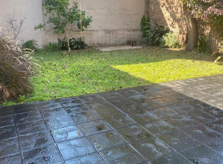 Casa · 99m² · 3 Ambientes · 2 Cocheras