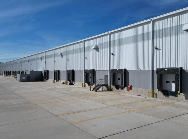 Depósito · 21000m²