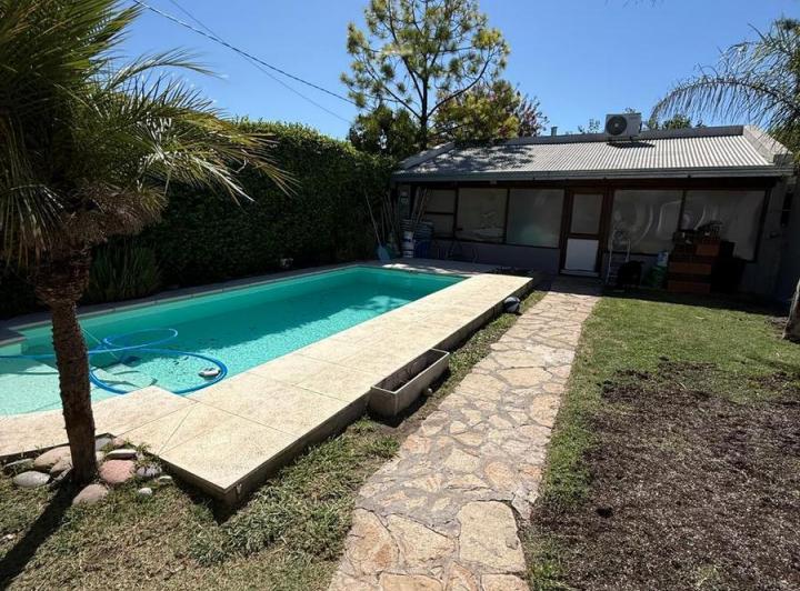 Casa · 150m² · 5 Ambientes