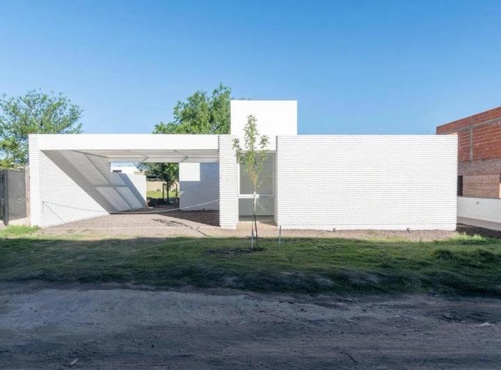 Casa · 200m² · 8 Ambientes