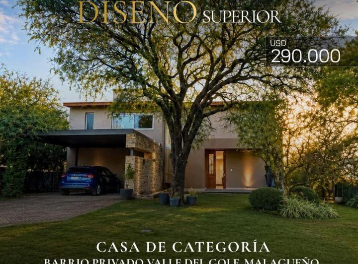 Casa · 300m² · 5 Ambientes · 1 Cochera