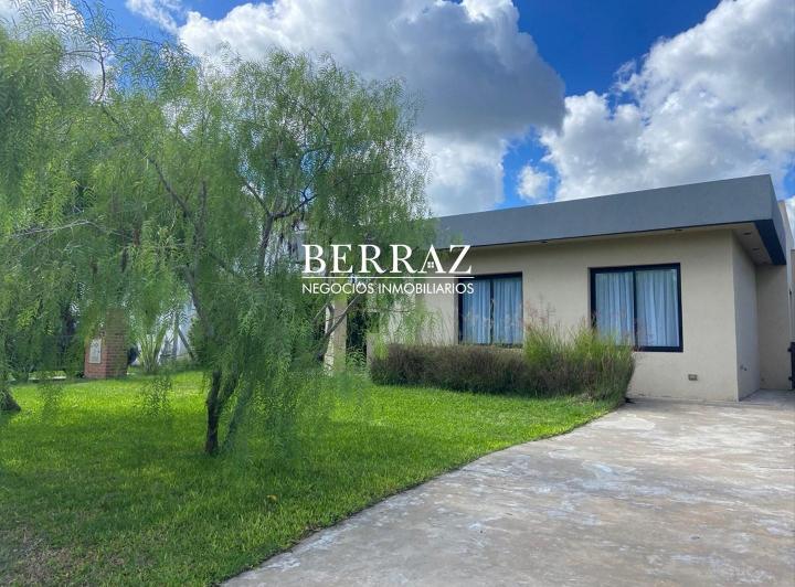 Casa · 13142m² · 5 Ambientes · 1 Cochera