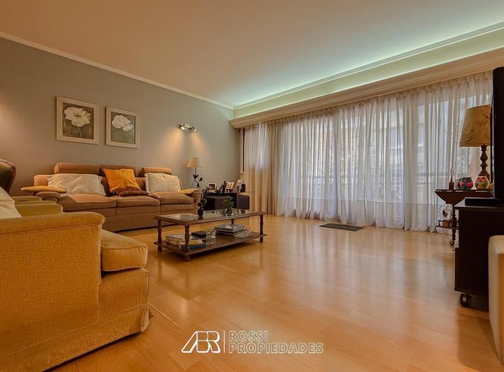 Departamento · 160m² · 4 Ambientes · 1 Cochera