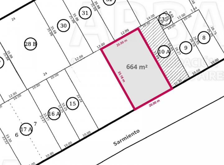 Terreno · 664m²