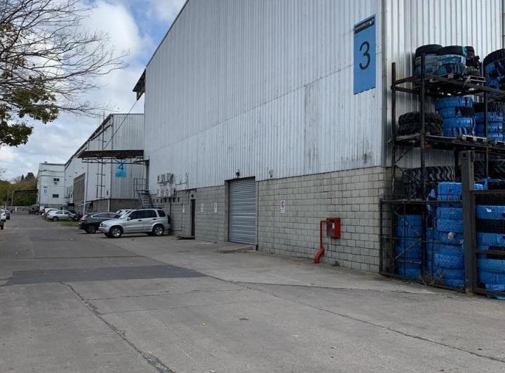 Depósito · 1500m²