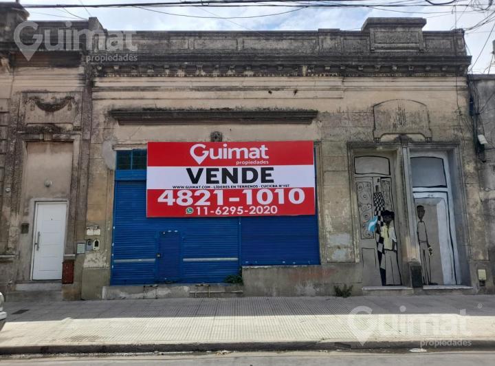 Terreno · 701m²