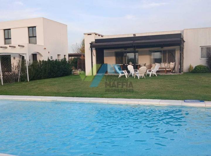 Casa · 120m² · 4 Ambientes