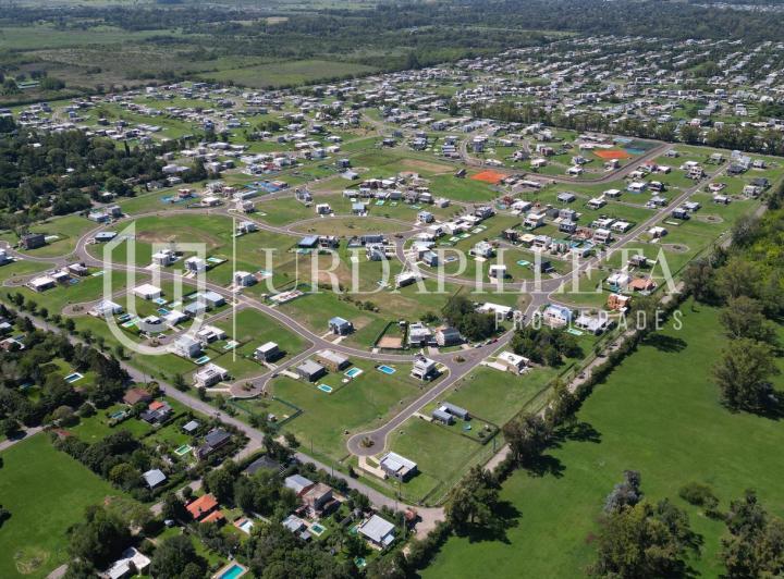 Terreno · 510m²