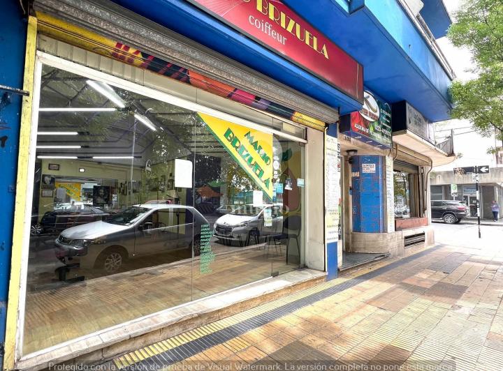 Local comercial · 71m² · 3 Ambientes