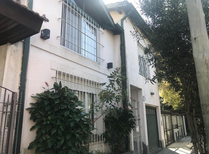 Casa · 195m² · 6 Ambientes · 1 Cochera