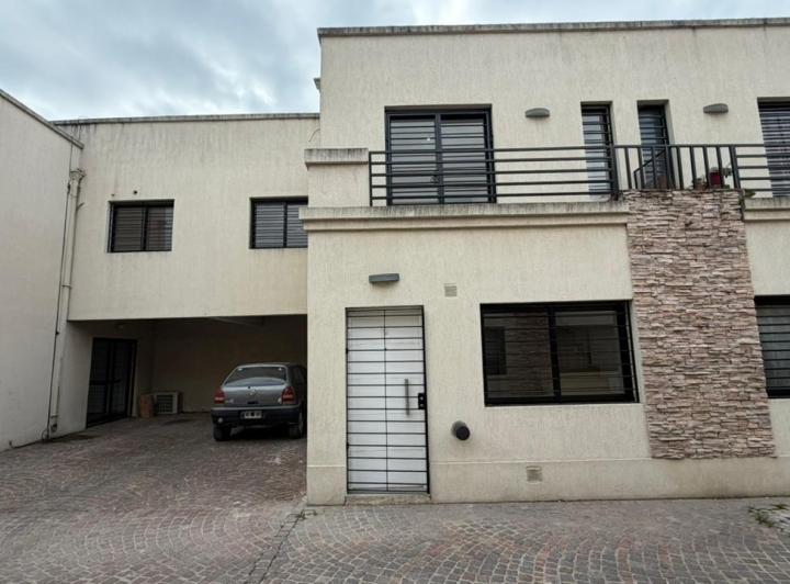 Departamento · 75m² · 3 Ambientes · 1 Cochera