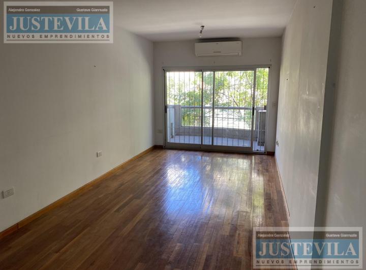 Departamento · 82m² · 4 Ambientes · 1 Cochera