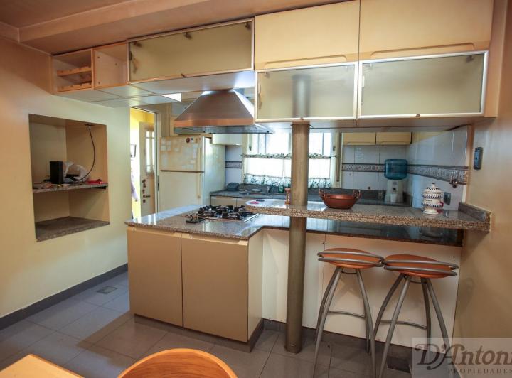 Casa · 131m² · 4 Ambientes