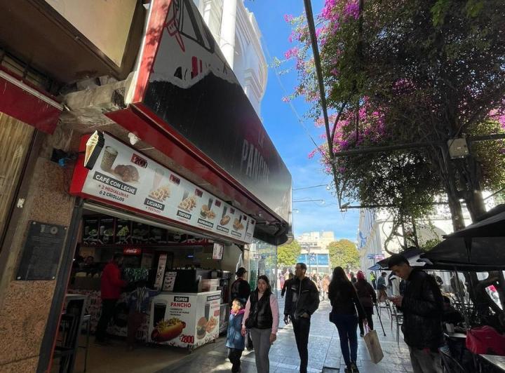 Local comercial · 64m²