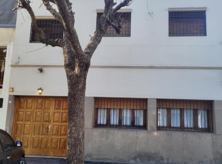 Terreno · 296m²