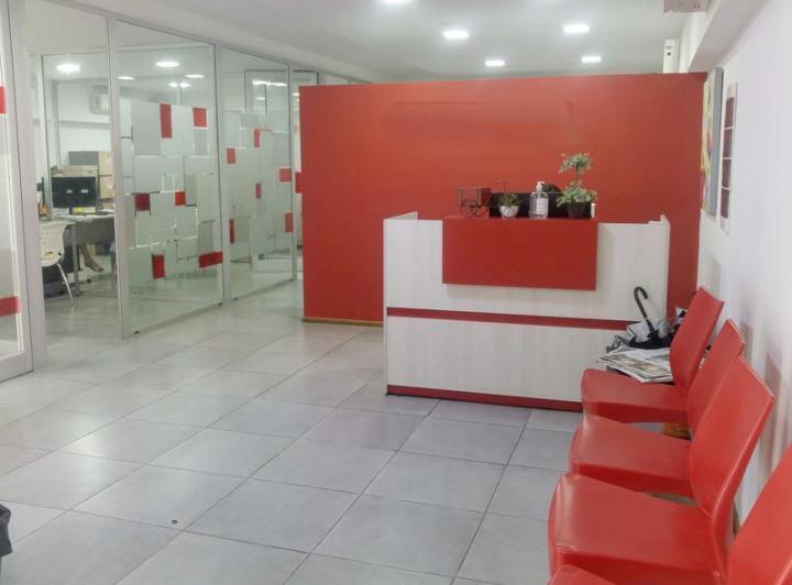 Oficina comercial · 110m² · 1 Ambiente · 1 Cochera