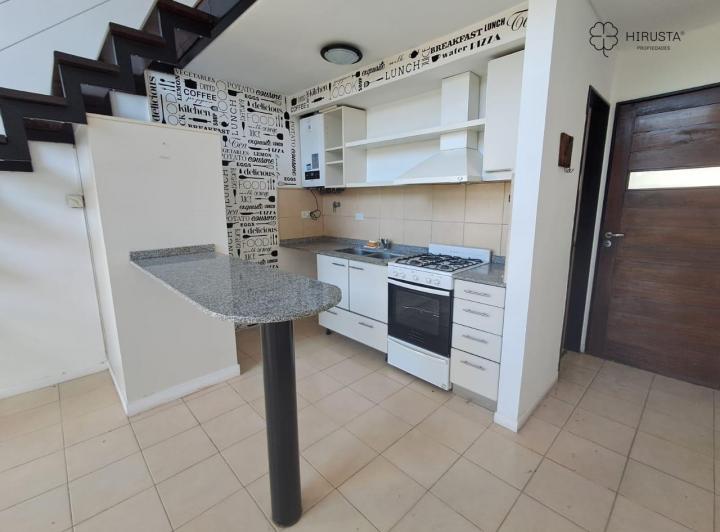 Departamento · 50m² · 2 Ambientes · 1 Cochera