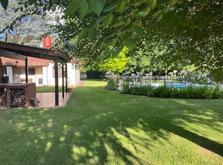 Casa · 185m² · 3 Dormitorios
