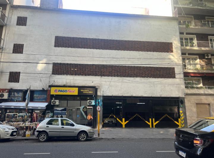 Garage · 37m²