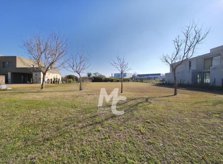 Terreno · 1250m²