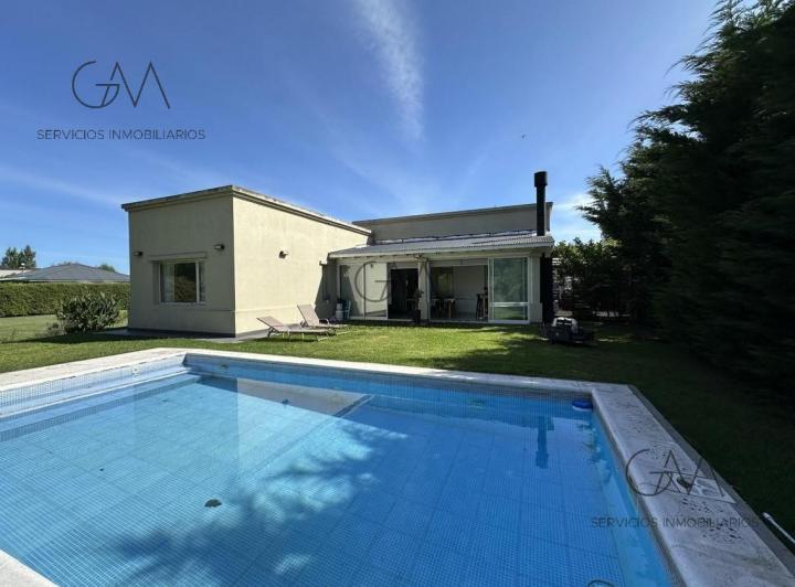Casa · 190m² · 4 Ambientes