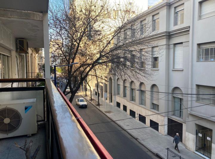 Departamento · 140m² · 5 Ambientes · 1 Cochera
