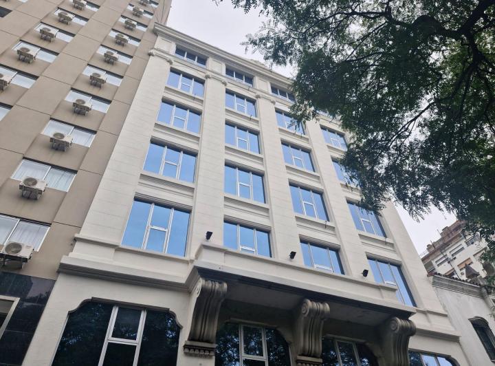 Edificio · 4631m²