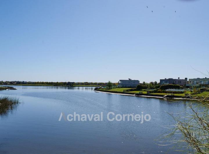 Terreno · 1197m²