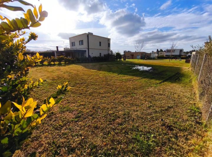 Terreno · 533m²