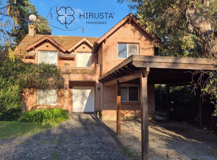 Casa · 200m² · 6 Ambientes