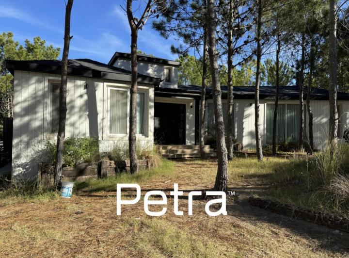 Casa · 260m² · 6 Ambientes