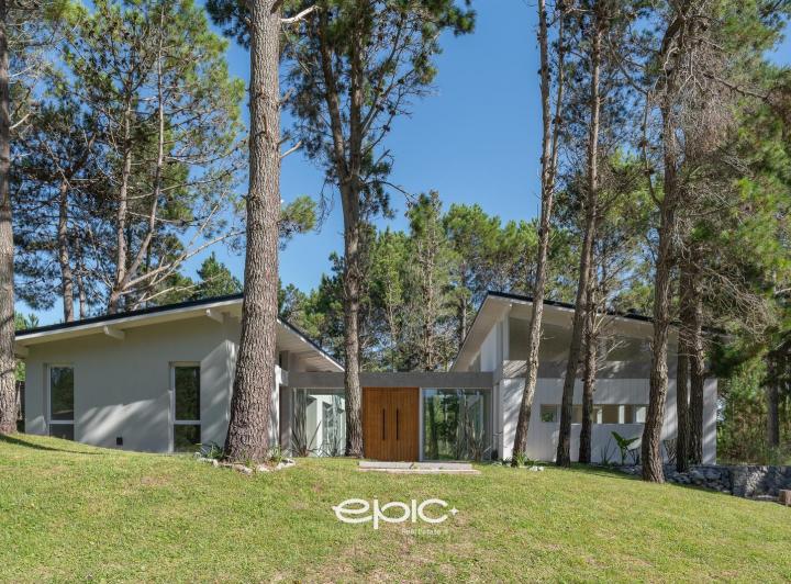 Casa · 195m² · 5 Ambientes