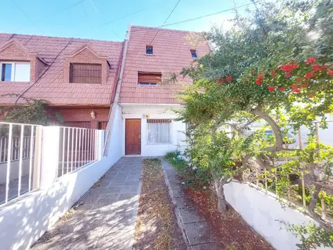 Casa en Alquiler en Neuquen, Confluencia