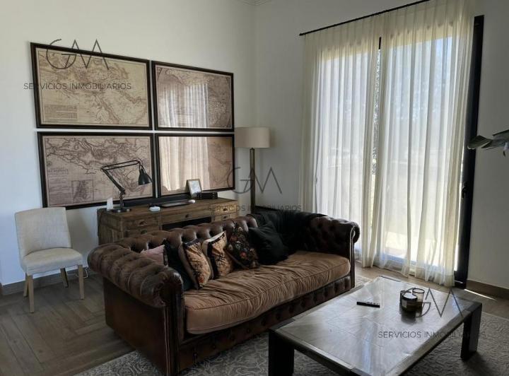 Casa · 194m² · 4 Ambientes