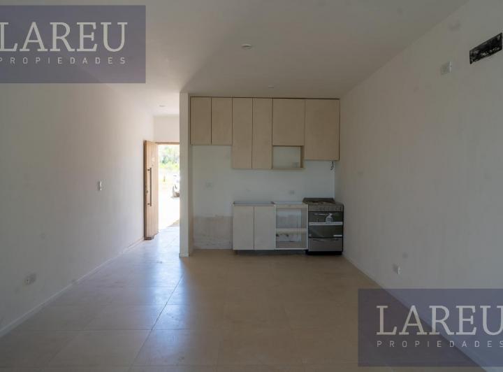 Departamento · 58m² · 2 Ambientes · 1 Cochera