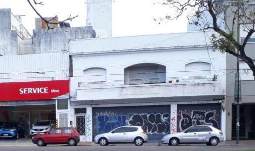 Local comercial · 679m² · 15 Cocheras