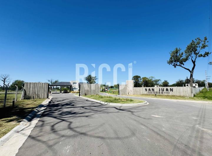 Terreno · 600m²