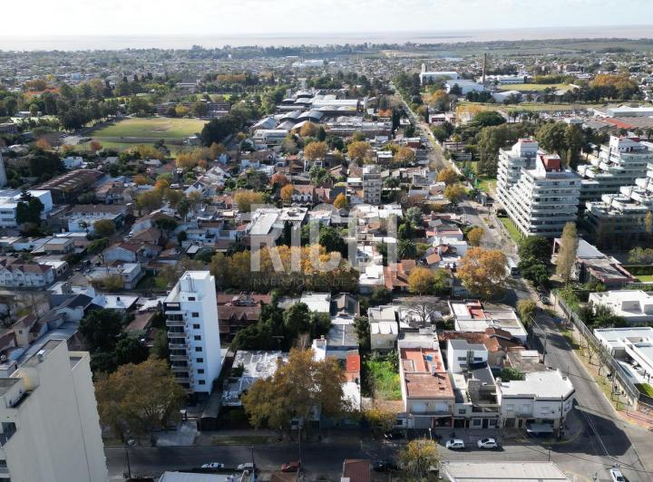 Terreno · 270m²