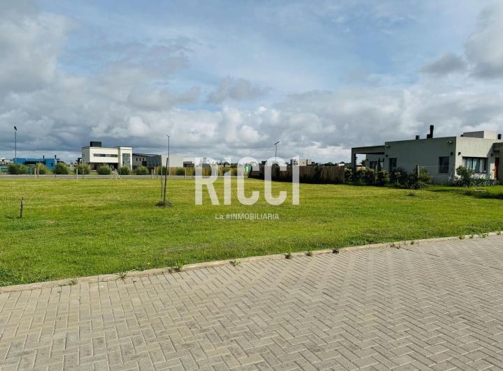 Terreno · 626m²