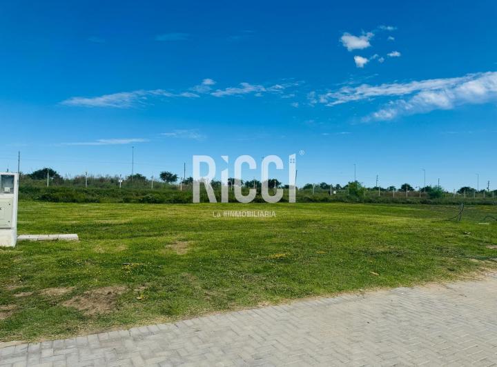 Terreno · 600m²