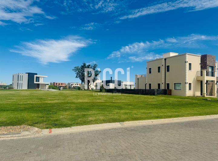 Terreno · 1011m²
