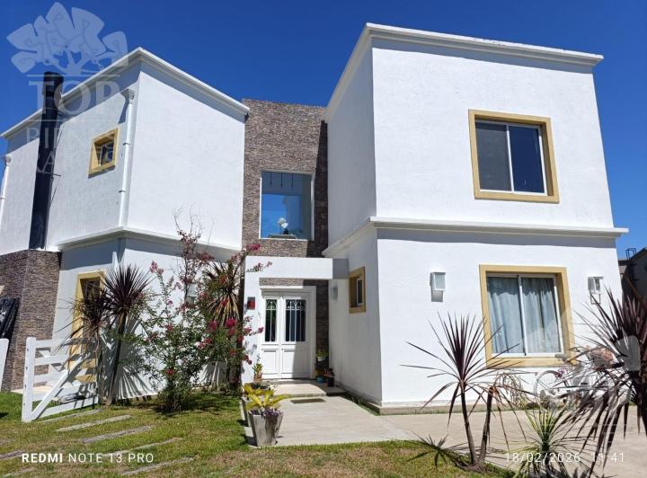 Casa · 165m² · 5 Ambientes