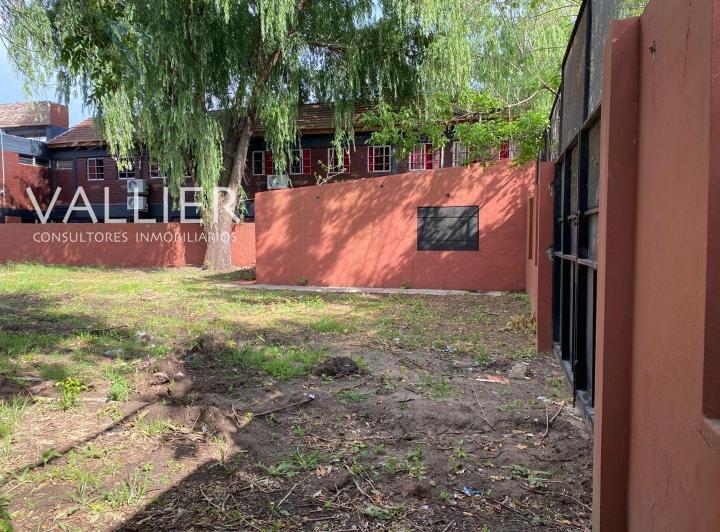 Terreno · 860m²