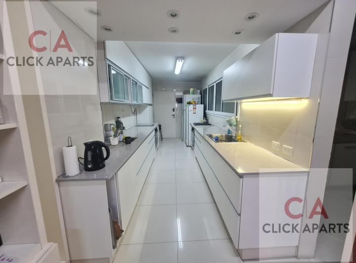 Departamento · 135m² · 5 Ambientes · 1 Cochera